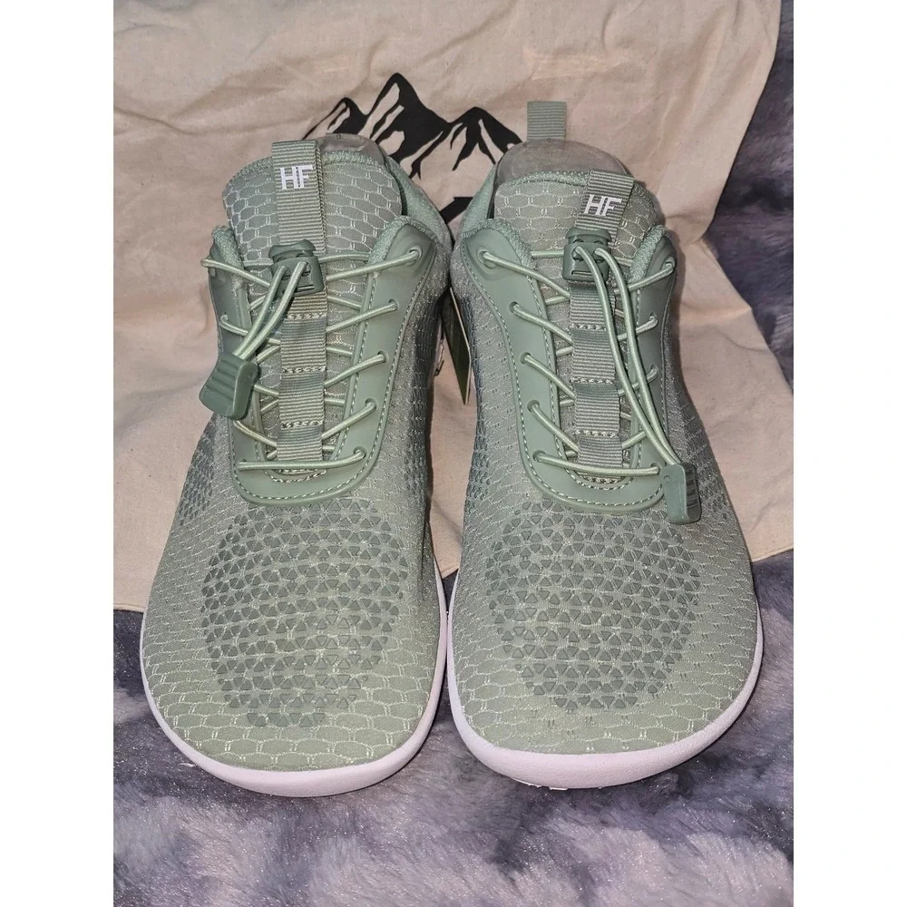 NWT Hike Footwear Cloud/ Flow barefoot Green Athletic Shoes Size EU 40 WMNS 9